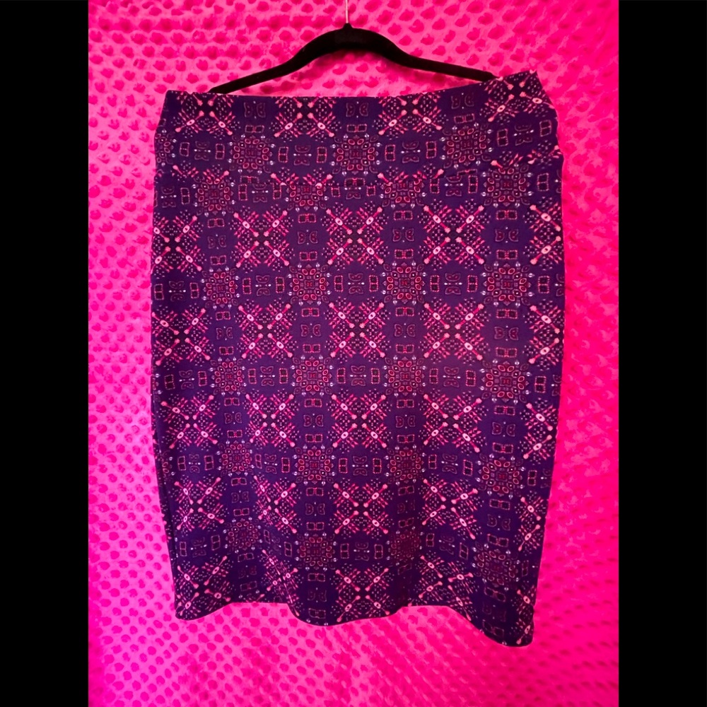 LuLaRoe Cassie Gorgeous Coloring